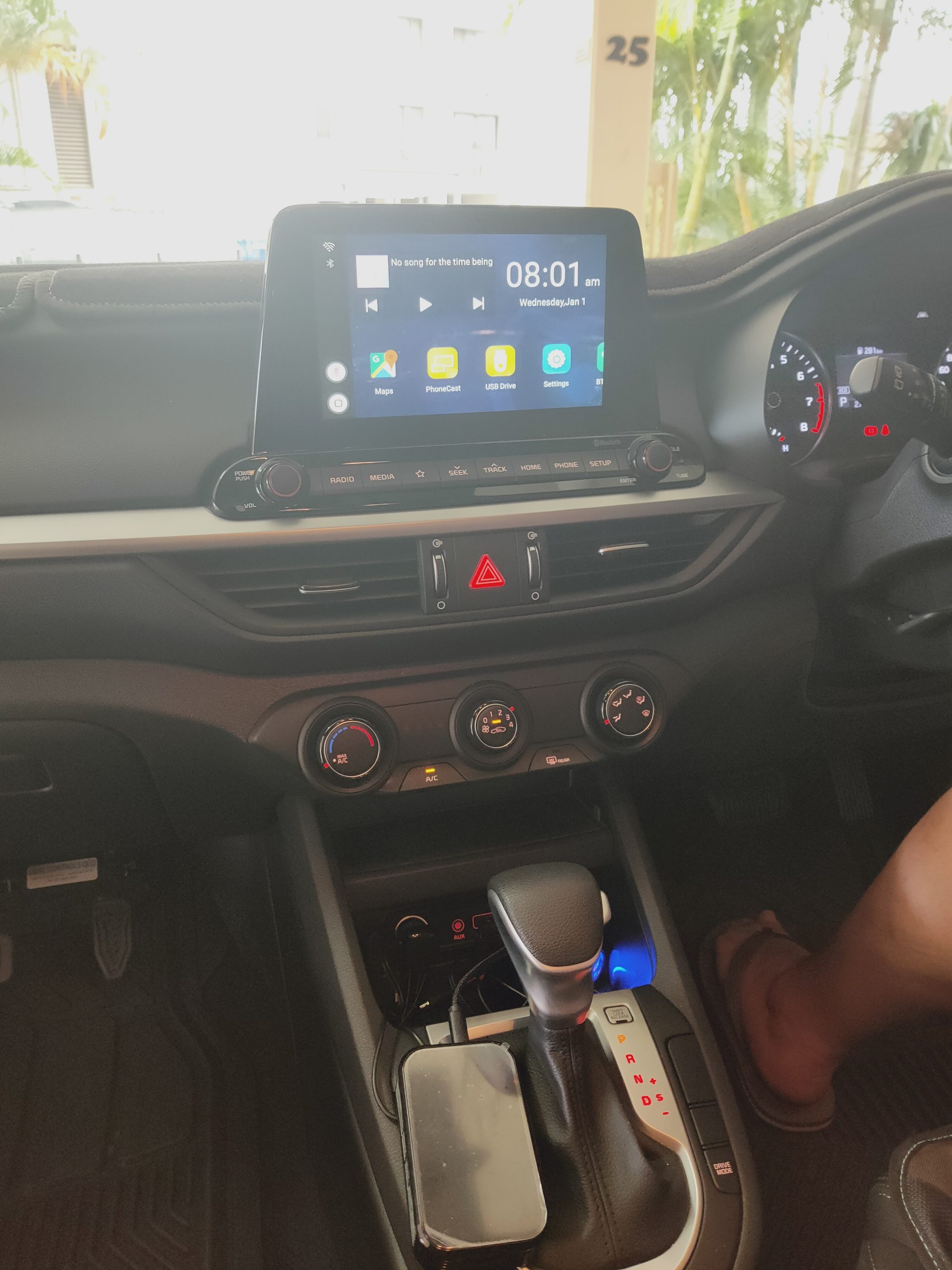 Picture of a Kia radio with a new Android Interface for factory Carplay vehicles. WHatch Youtube and Netflix on your radio screen!