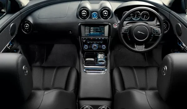 Jaguar XJ_Bosch 8 screen (2012 ΓÇô 2016)_2