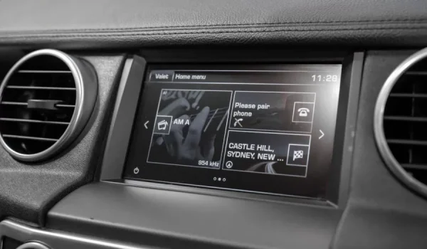 Land Rover and Range Rover Discovery 4_Series 4 ΓÇô Bosch 8 screen (2014 ΓÇô 2016)_3