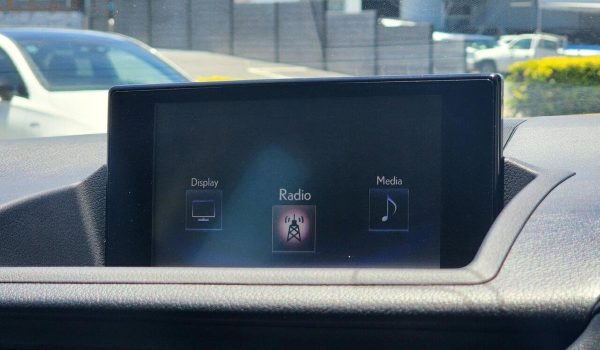 Lexus 7in screen - Screen